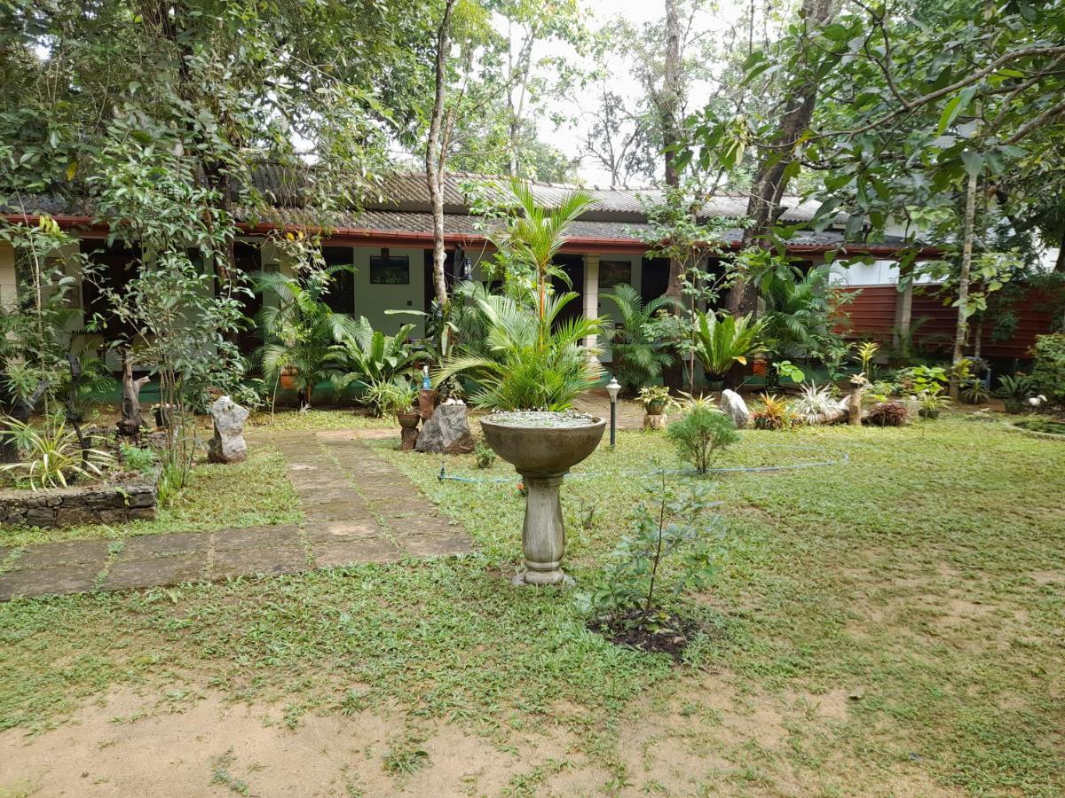 Sigiri Jungle Villa Sigiriya Exterior photo